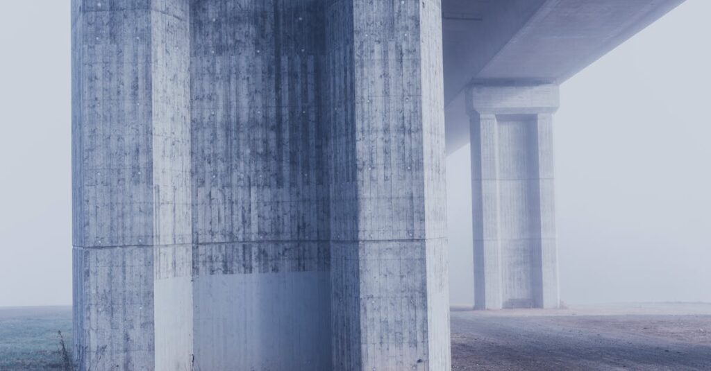 Tout savoir sur le béton ciré : laissez-vous inspirer par des revêtements uniques découvrez l'univers du béton : ses propriétés, ses applications et son impact dans la construction moderne. explorez les techniques innovantes et les tendances durables qui façonnent l'avenir du béton.