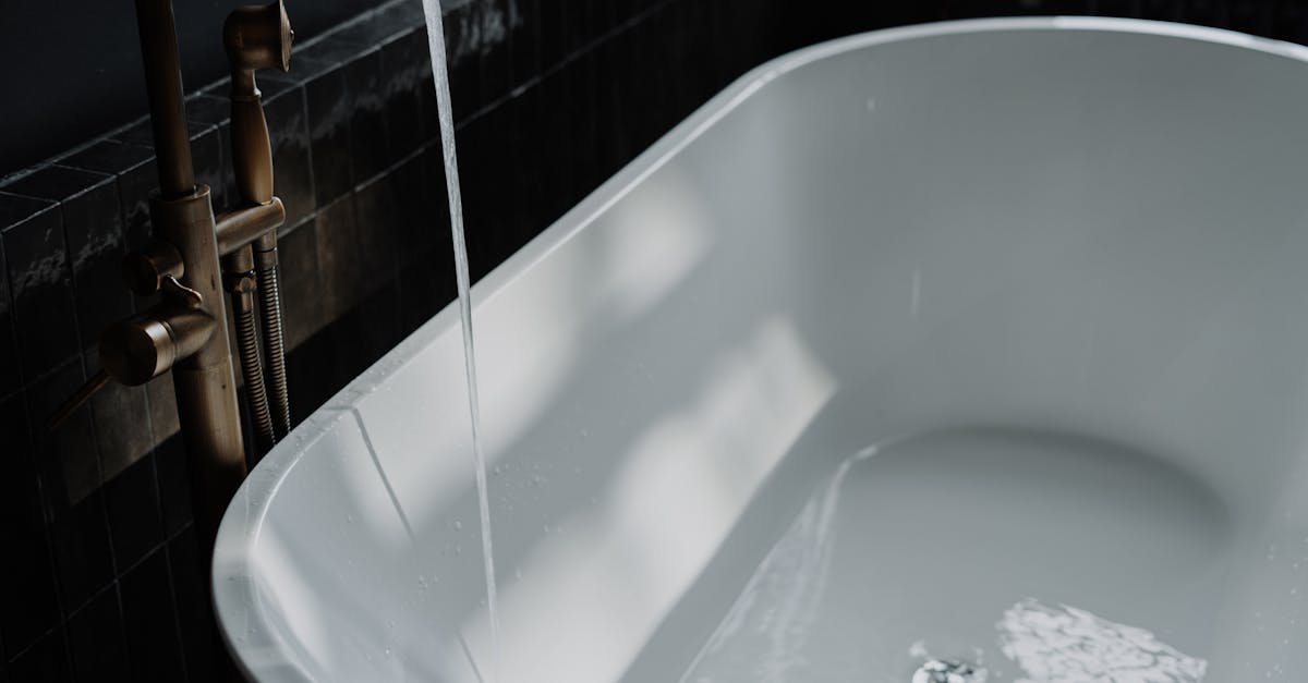 découvrez des idées inspirantes et modernes pour le design de votre salle de bain. transformez votre espace avec des aménagements fonctionnels, des couleurs tendance et des accessoires élégants pour créer un havre de paix et de bien-être.