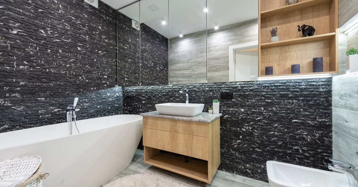 découvrez des conseils et des idées inspirantes pour éclairer votre salle de bain avec style. transformez cet espace avec un éclairage fonctionnel et esthétique, en choisissant des luminaires adaptés à vos besoins et à votre décoration.