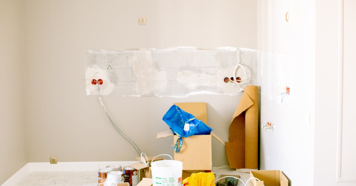 découvrez nos services de rénovation électrique pour moderniser et sécuriser votre habitation. nous vous offrons des solutions adaptées à vos besoins, garantissant une installation conforme aux normes et un confort optimal dans votre espace de vie.