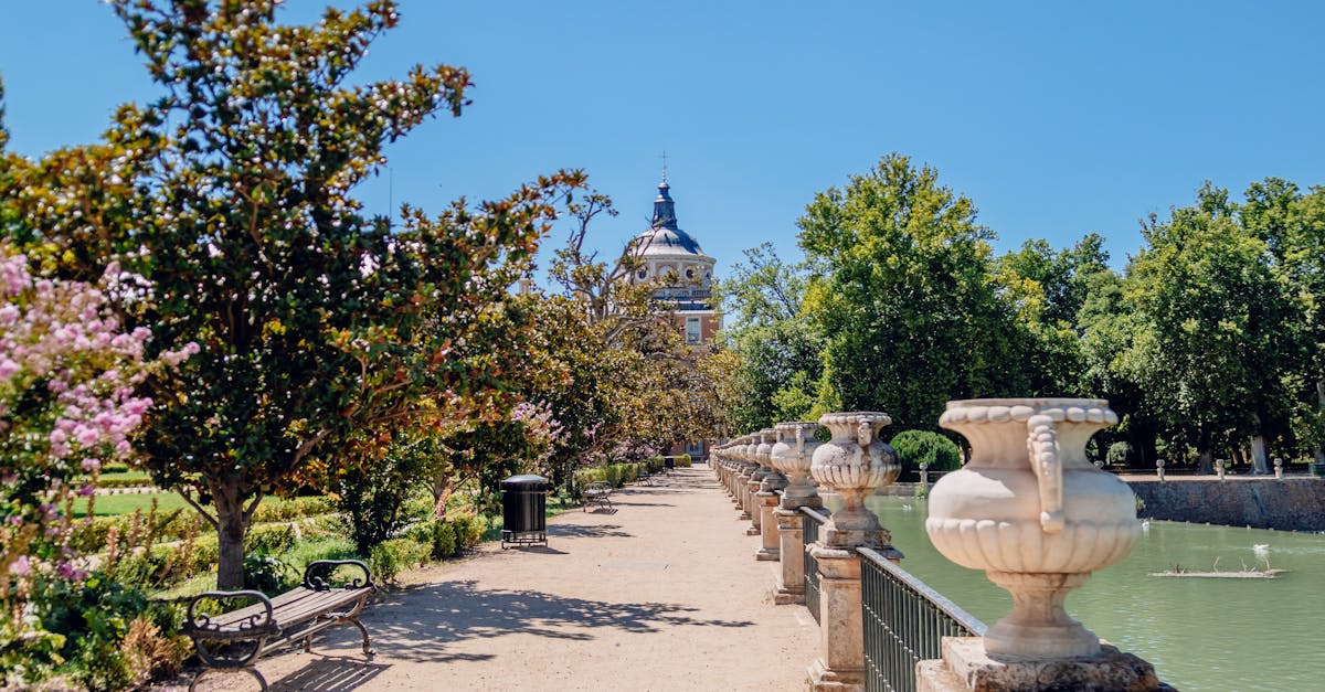 découvrez notre collection de fontaines de jardin, idéales pour ajouter une touche d'élégance et de sérénité à votre espace extérieur. profitez des bienfaits apaisants de l'eau tout en embellissant votre jardin avec des designs variés adaptés à tous les styles.