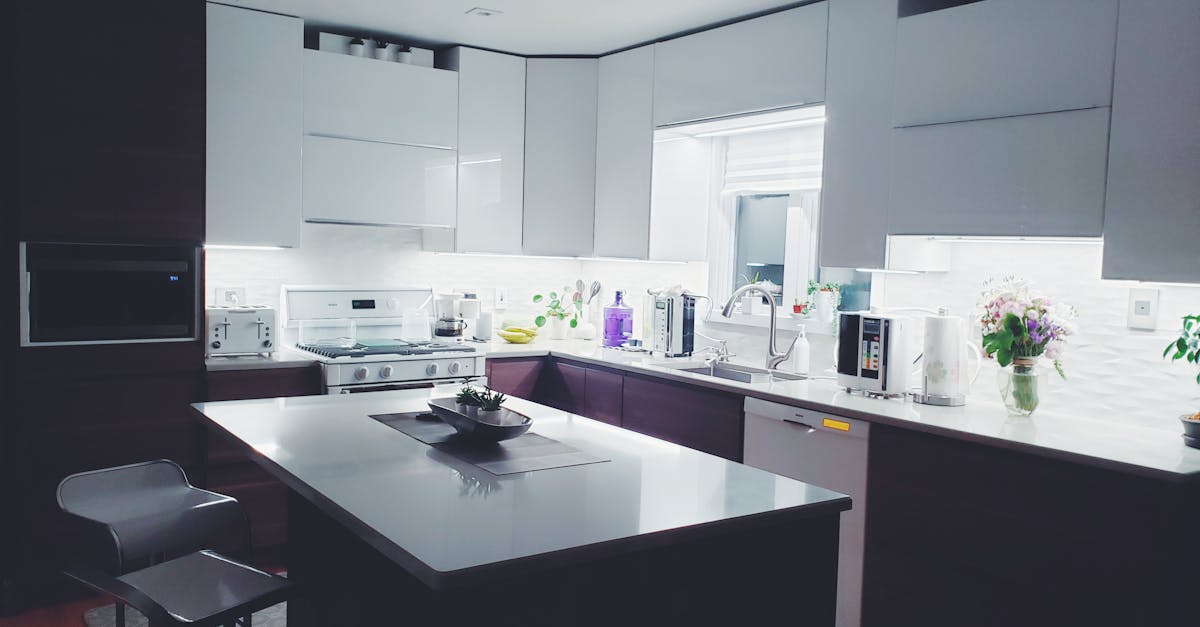 découvrez des idées inspirantes et des conseils pratiques pour concevoir la cuisine de vos rêves. transformez votre espace culinaire avec des designs modernes, fonctionnels et esthétiques.