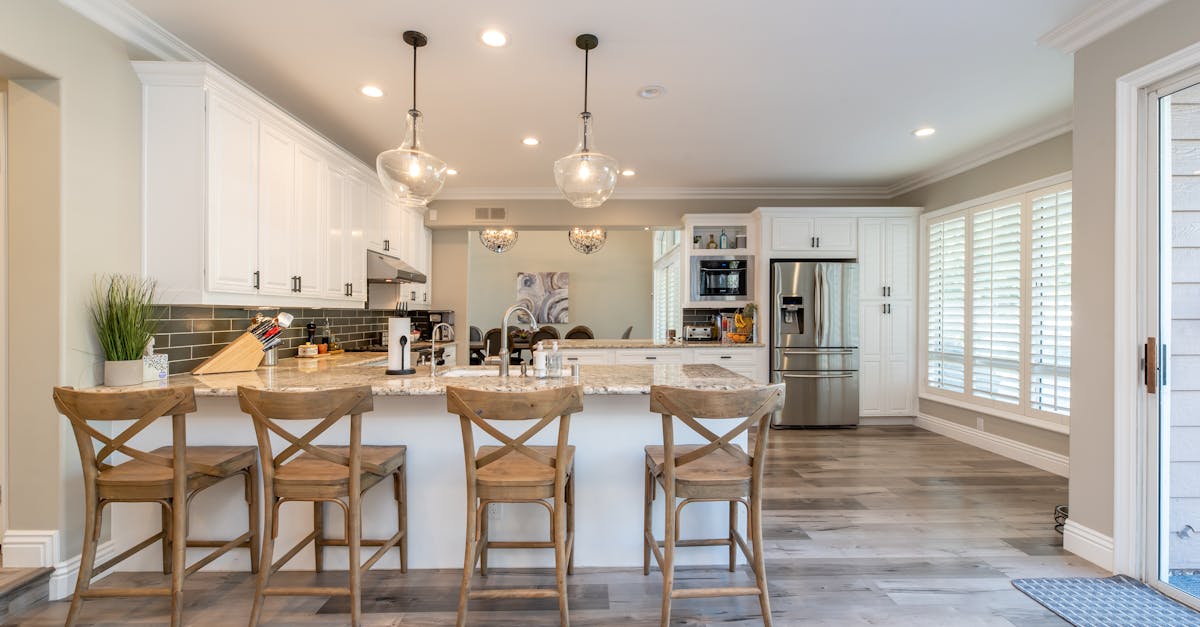 découvrez des inspirations et conseils en design de cuisine pour créer un espace fonctionnel et esthétique. transformez votre cuisine en un lieu de rassemblement convivial avec nos astuces de décoration, choix de matériaux et aménagements innovants.