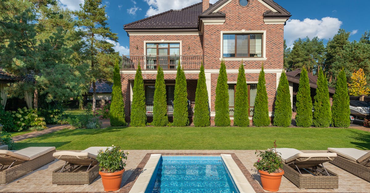 découvrez des idées inspirantes pour aménager une terrasse design, alliant esthétisme et fonctionnalité. créez un espace extérieur harmonieux et élégant, parfait pour vos moments de détente et de convivialité.