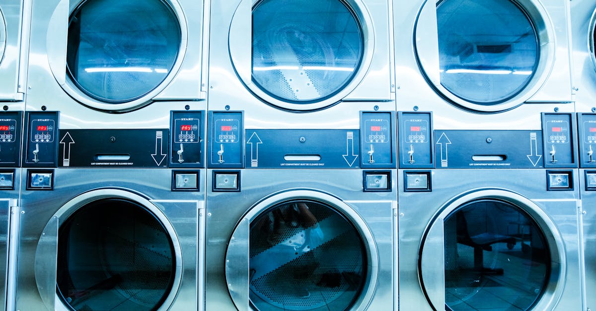 découvrez notre sélection de lave-linge séchants alliant performance et économie d'espace. idéaux pour les petits logements, ces appareils innovants vous permettent de laver et de sécher vos vêtements efficacement tout en simplifiant votre quotidien.