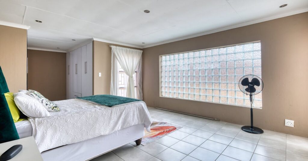 découvrez comment optimiser votre salle de bains pour gagner en fonctionnalité et en style. des conseils pratiques pour l'aménagement, le rangement et la décoration, afin de transformer votre espace en un véritable havre de paix.