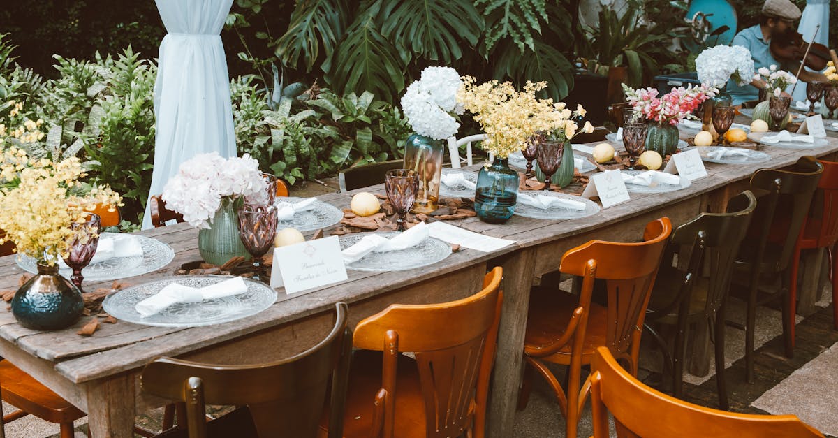 découvrez notre collection de meubles d'extérieur abordables, alliant confort et style pour tous vos espaces extérieurs. idéaux pour aménager votre jardin, terrasse ou balcon, nos meubles sauront résister aux intempéries tout en ajoutant une touche élégante à votre décor. profitez de prix compétitifs sans compromettre la qualité !