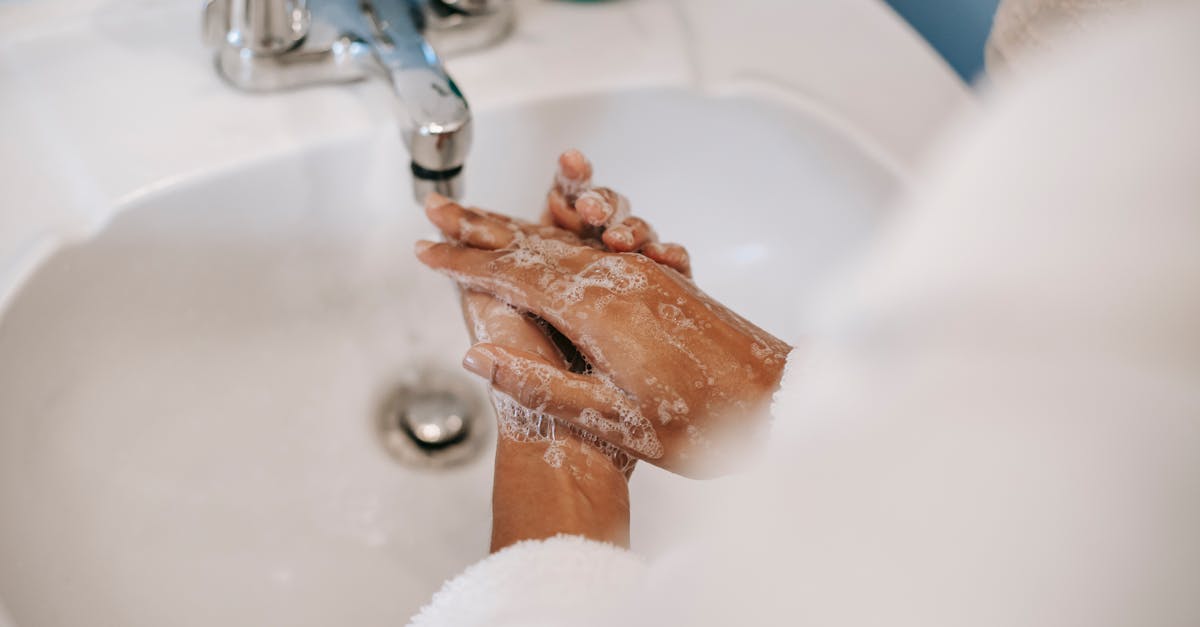 découvrez notre sélection de robinets de salle de bain alliant design moderne et fonctionnalité. transformez votre espace avec nos produits élégants et durables, parfaits pour toutes les décorations intérieures.