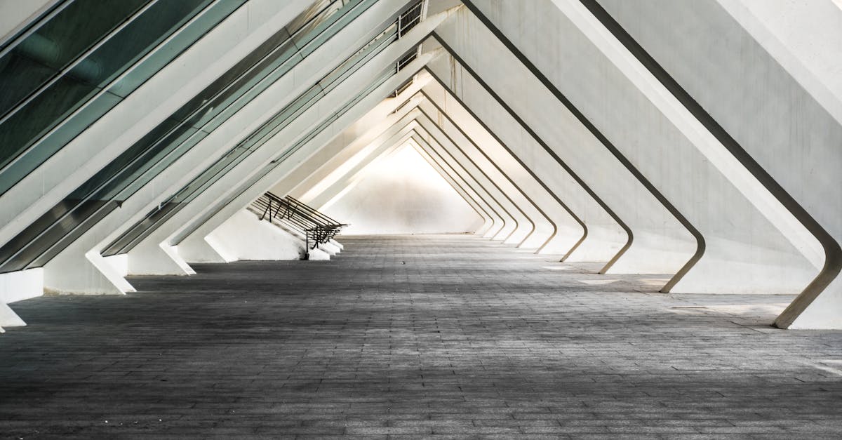 découvrez nos idées et inspirations pour aménager un couloir accueillant et fonctionnel. transformez votre hallway en un espace élégant et pratique qui reflète votre style.
