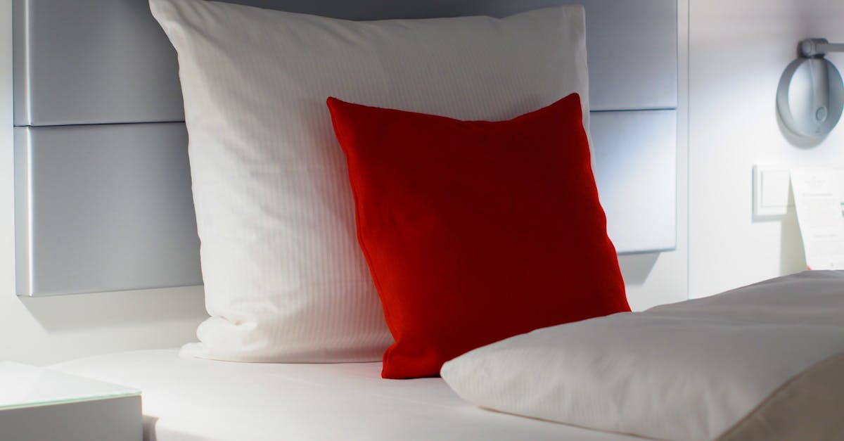 découvrez notre sélection de têtes de lit élégantes et modernes, parfaites pour améliorer le style et le confort de votre chambre à coucher. trouvez le modèle idéal qui s'harmonise avec votre décoration intérieure.