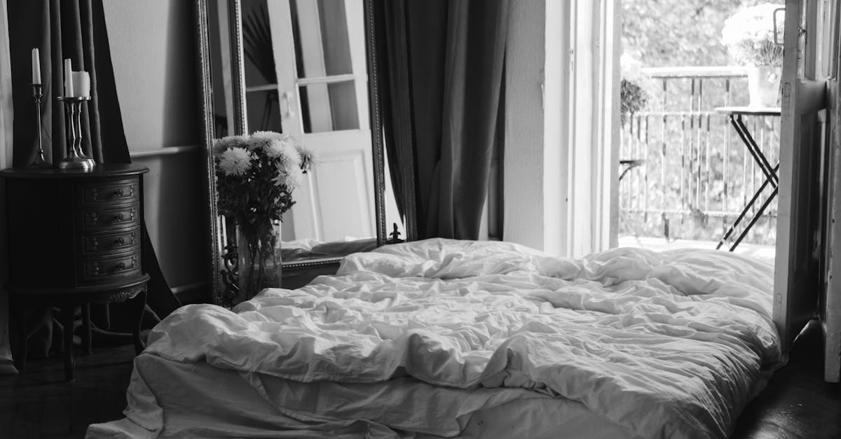 découvrez le miroir inspirant qui reflète votre essence et stimule la positivité. transformez votre quotidien avec cet objet unique qui va au-delà du simple reflet, en vous incitant à rêver grand et à réaliser vos ambitions.