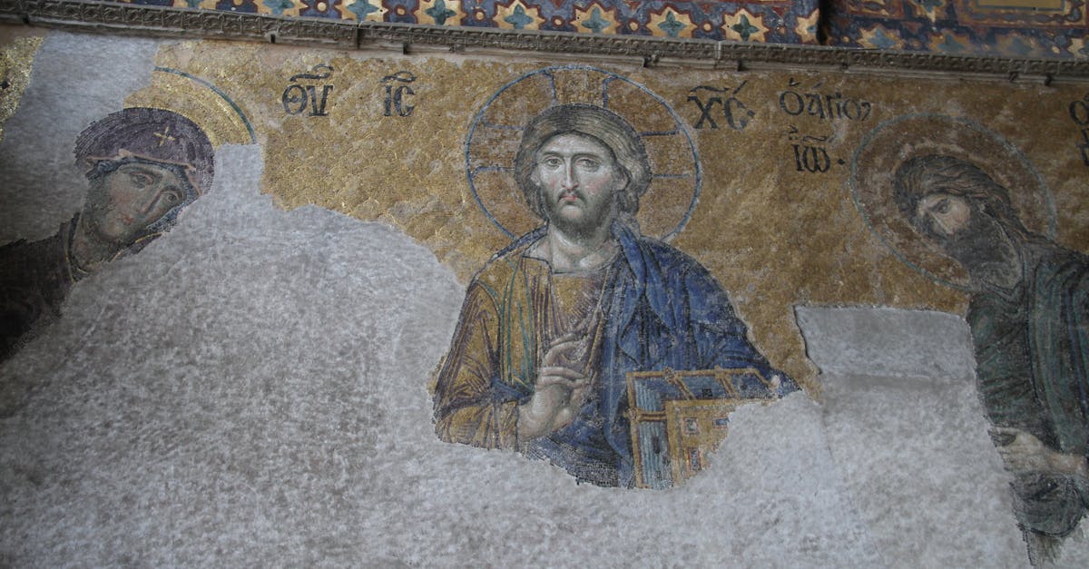 découvrez l'art fascinant de la mosaïque, une technique millénaire qui transforme des tesselles en œuvres d'art uniques. explorez l'histoire, les styles et les applications modernes de cette forme d'expression créative.