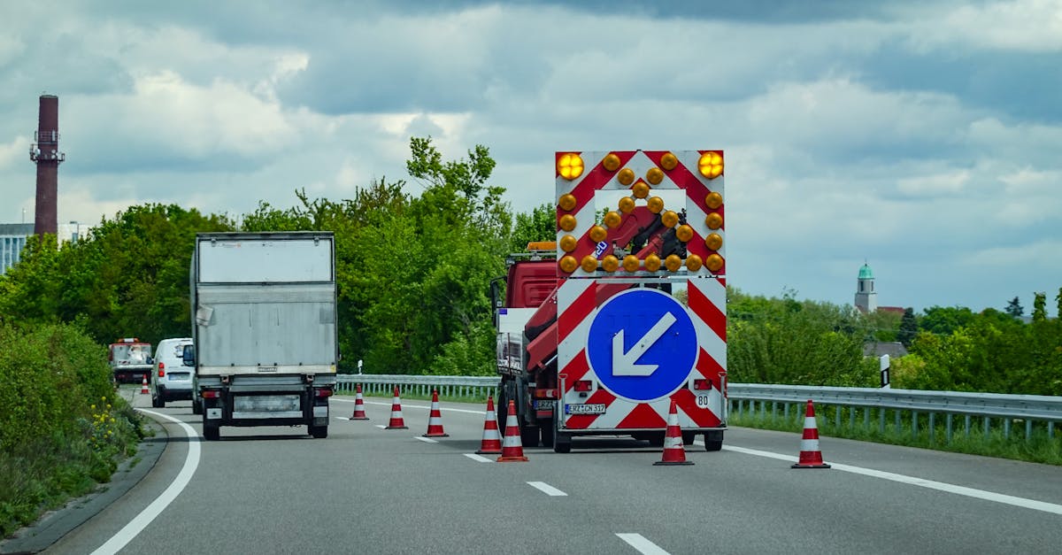 découvrez les éléments clés influençant le coût de construction, les astuces pour optimiser votre budget et les tendances actuelles du marché pour mener à bien votre projet de construction.