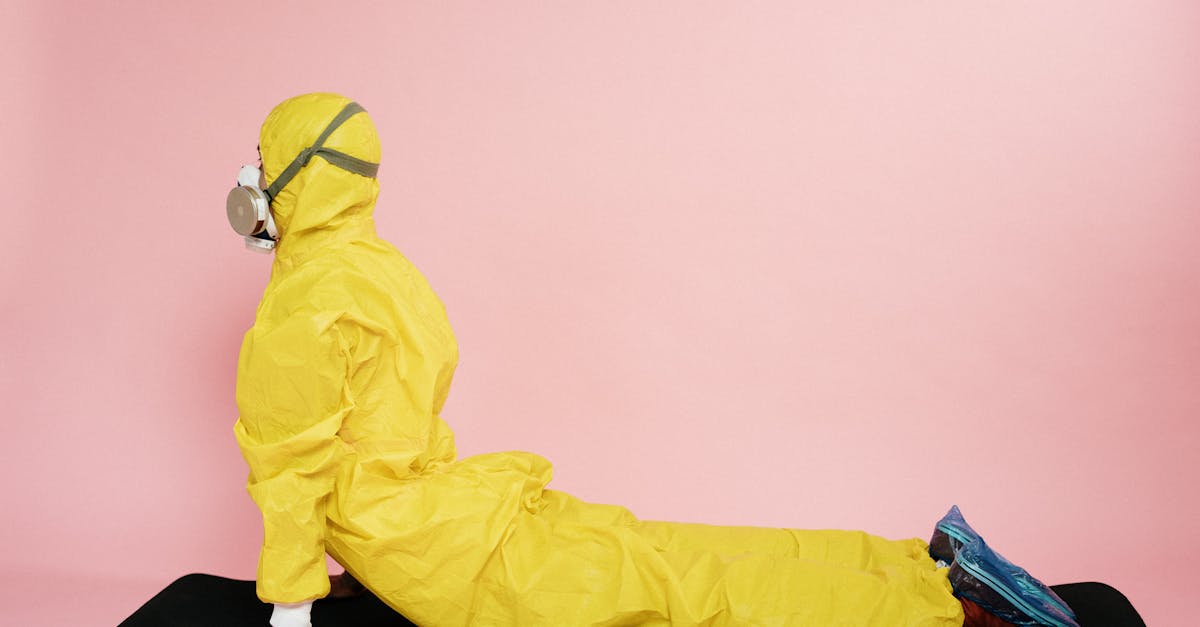 découvrez notre gamme complète d'équipements de protection individuelle (epi) conçus pour assurer la sécurité et le confort au travail. protégez vos employés avec des produits fiables et conformes aux normes en vigueur.