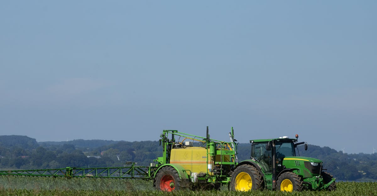 découvrez tout ce qu'il faut savoir sur les pesticides : types, impacts sur l'environnement, alternatives durables et bonnes pratiques pour une agriculture responsable. informez-vous sur l'utilisation raisonnée des produits phytosanitaires.