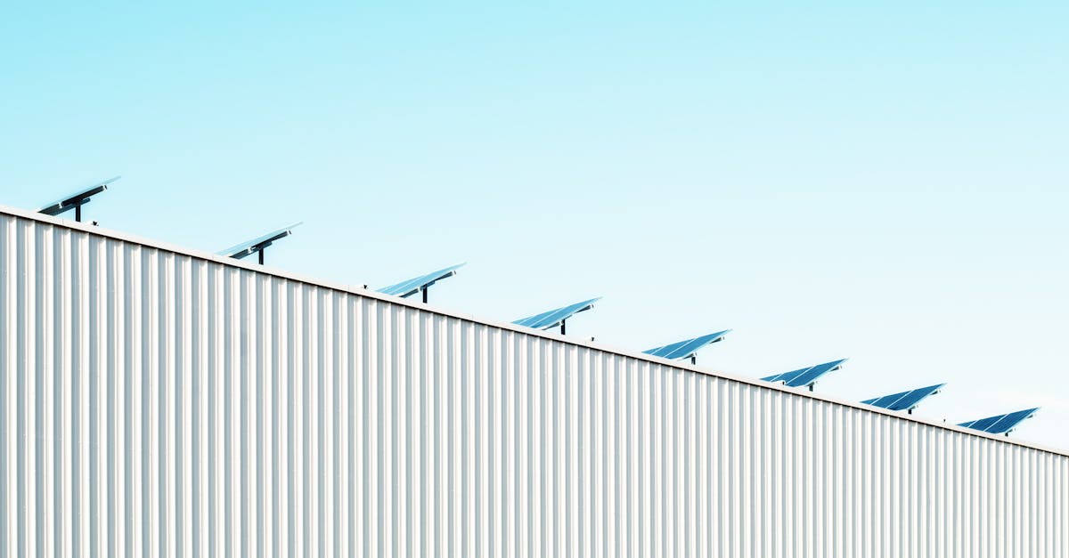 découvrez les avantages de l'énergie solaire, une solution durable et écologique pour réduire vos factures d'électricité et contribuer à la protection de l'environnement. informez-vous sur les technologies, les installations et les projets de panneaux solaires.