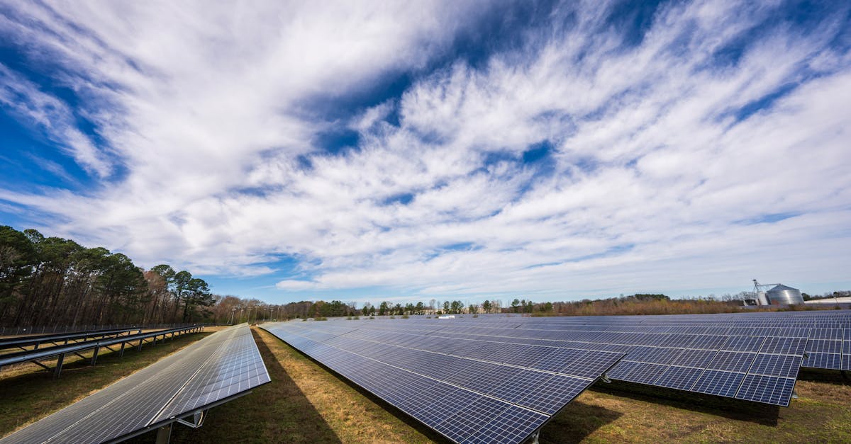 découvrez les avantages de l'énergie solaire : une source d'énergie renouvelable, économique et respectueuse de l'environnement. transformez votre consommation énergétique grâce aux panneaux solaires et contribuez à un avenir durable.