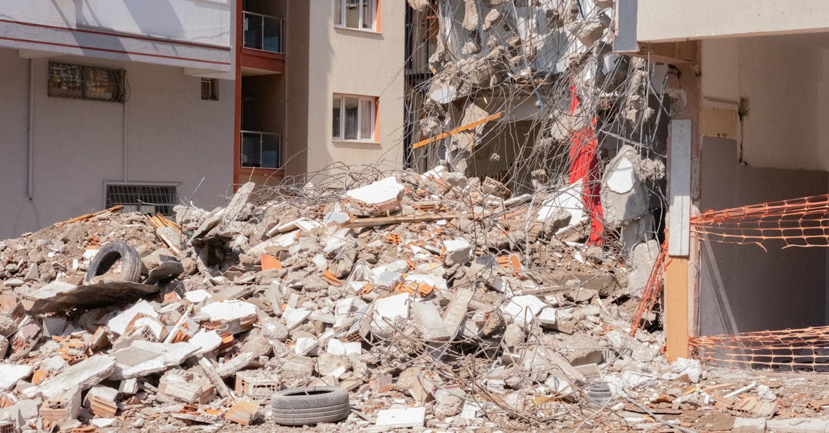 découvrez nos services professionnels de retrait de débris, pour un environnement propre et sécurisé. nous nous occupons de l'élimination efficace de tous types de déchets, que ce soit pour des chantiers de construction, des rénovations ou des jardins en désordre. contactez-nous pour un service rapide et responsable.