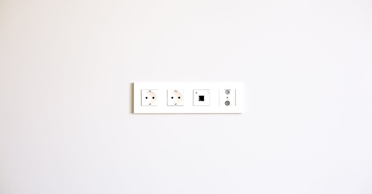 découvrez les meilleures pratiques en matière de sécurité électrique pour protéger votre maison et vos appareils. informez-vous sur les normes, les dispositifs de protection et les conseils d'experts pour éviter les accidents électriques.