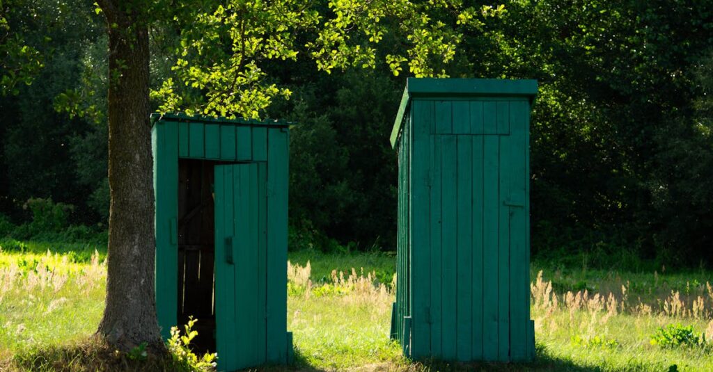 découvrez une sélection variée de cabanes de jardin, idéales pour le rangement, le bricolage ou comme espace de loisirs. nos abris allient style et fonctionnalité pour s'intégrer harmonieusement dans votre jardin. transformez votre extérieur avec nos solutions pratiques et esthétiques.
