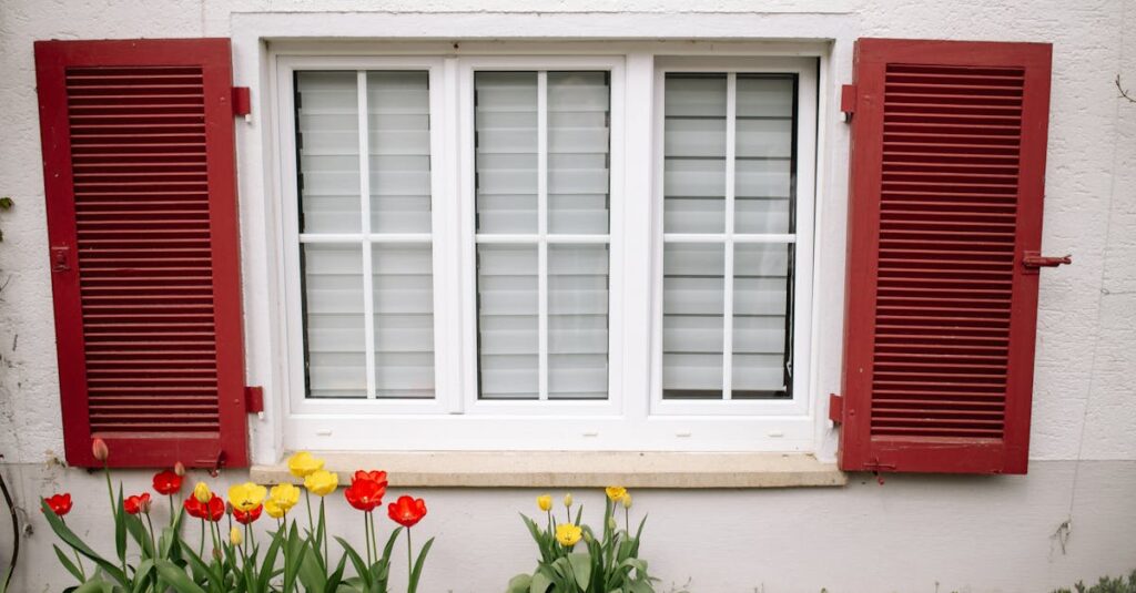 découvrez 8 avantages d’installer un store extérieur à votre domicile découvrez notre sélection de stores extérieurs, alliant style et fonctionnalité pour protéger votre espace de vie du soleil et des intempéries. idéals pour les terrasses et balcons, nos stores sont conçus pour améliorer votre confort tout en ajoutant une touche décorative à votre extérieur.