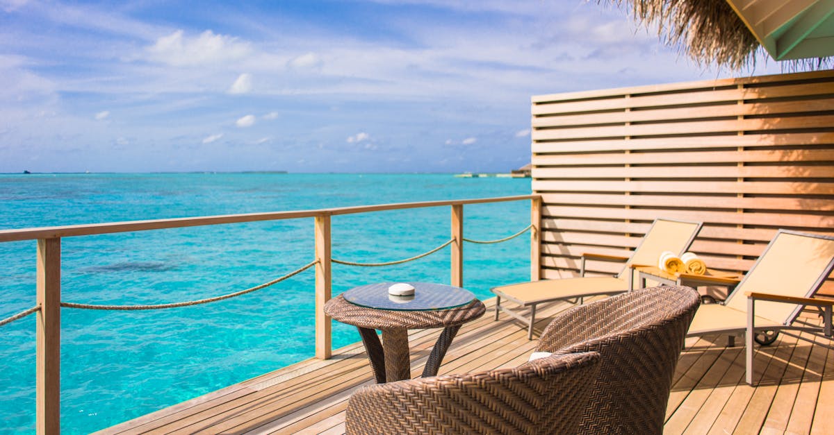 découvrez comment aménager votre patio pour en faire un espace convivial et accueillant. nos idées astucieuses et conseils pratiques vous guideront pour créer un havre de paix en plein air, parfait pour se détendre ou recevoir des invités.
