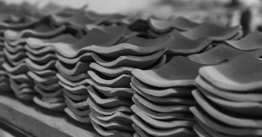 découvrez nos tuiles imitation toiture, alliant esthétisme et durabilité. idéales pour embellir votre habitation tout en assurant une protection optimale contre les intempéries. optez pour une solution moderne et économique qui réinvente votre toit.