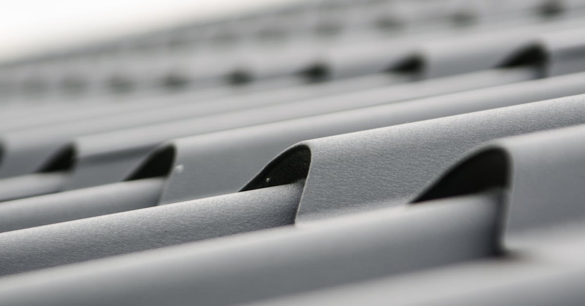 découvrez les avantages du zinc roofing : une solution durable et esthétique pour vos toitures. profitez de sa résistance aux intempéries et de son entretien minimal tout en apportant une touche moderne à votre habitat.