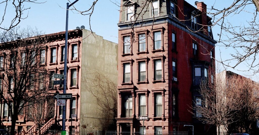 découvrez l'estimation par blocs, une méthode innovante pour évaluer des projets en se basant sur des données par secteur. optimisez vos prévisions et améliorez la gestion de vos ressources avec des outils adaptés.