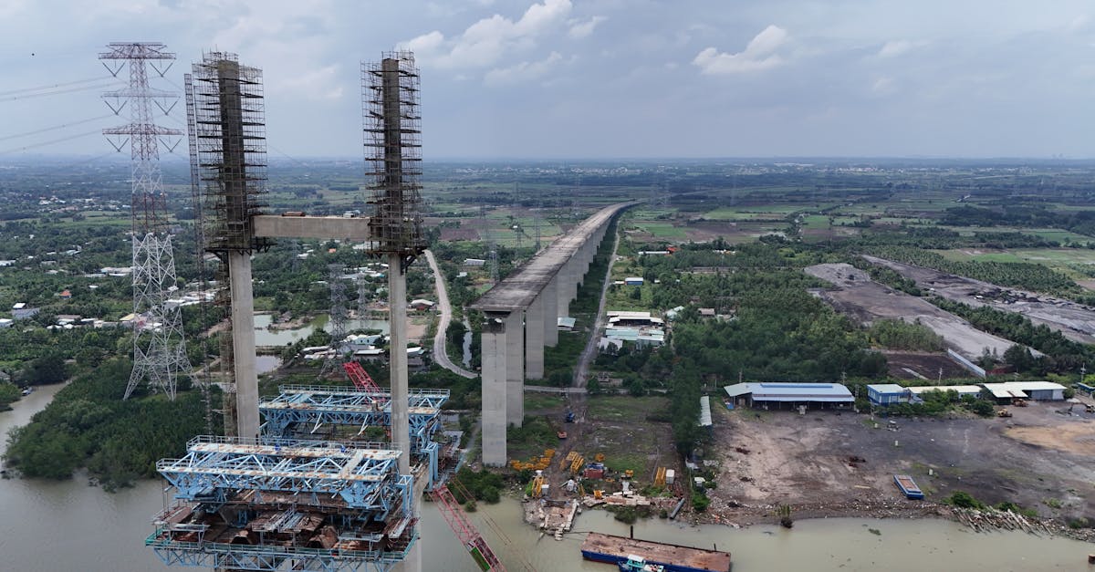 découvrez tout sur le volume de béton : définition, calculs et applications pratiques pour vos projets de construction. optimisez vos ressources et maîtrisez le dosage du béton avec nos conseils.