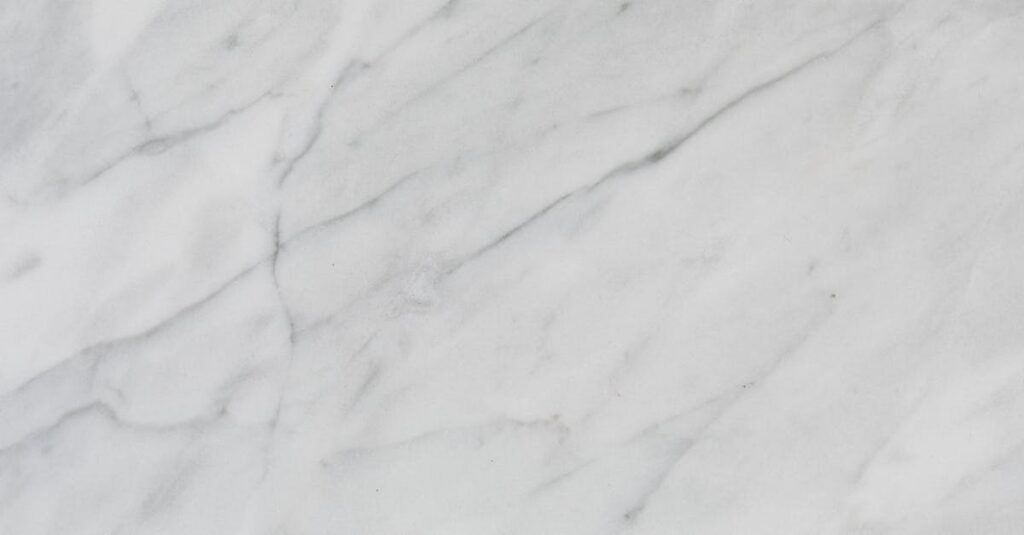 Pour un parquet durable : découvrez le fond dur découvrez notre sélection de revêtements de sol durables, alliant écologie et esthétisme. optez pour des matériaux résistants et respectueux de l'environnement qui embellissent votre intérieur tout en préservant la planète.