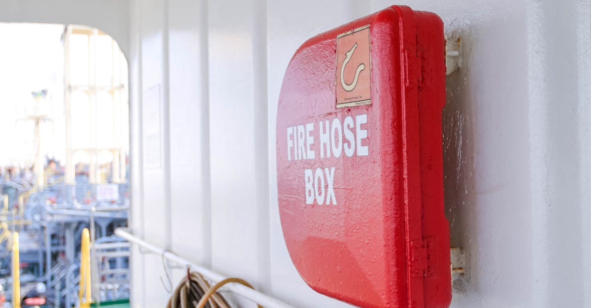 découvrez l'importance de la sécurité incendie pour protéger vos biens et vos proches. apprenez des conseils pratiques, des normes de sécurité et des mesures préventives essentielles pour éviter les risques d'incendie.