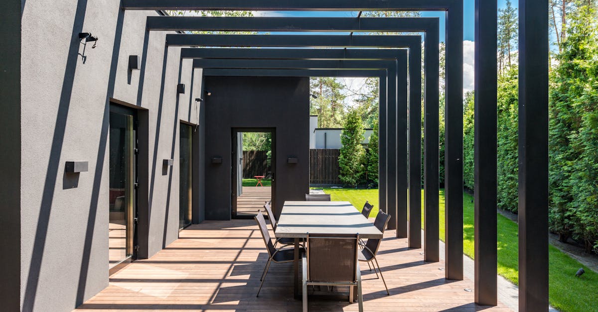 découvrez notre sélection de pergolas élégantes et fonctionnelles, parfaites pour embellir votre jardin tout en vous protégeant du soleil. transformez votre espace extérieur en un havre de paix avec nos designs modernes et sur mesure.