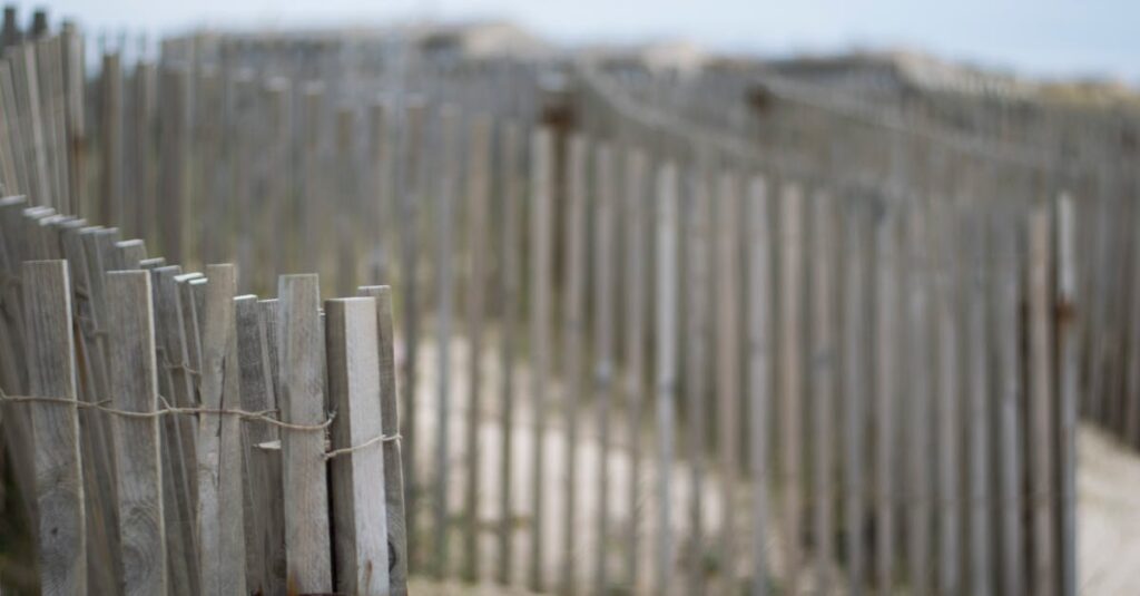 découvrez notre large gamme de matériaux de sécurité, conçus pour vous protéger et assurer la sécurité de vos biens. que ce soit pour des projets résidentiels ou commerciaux, nos produits de haute qualité garantiront votre tranquillité d'esprit.