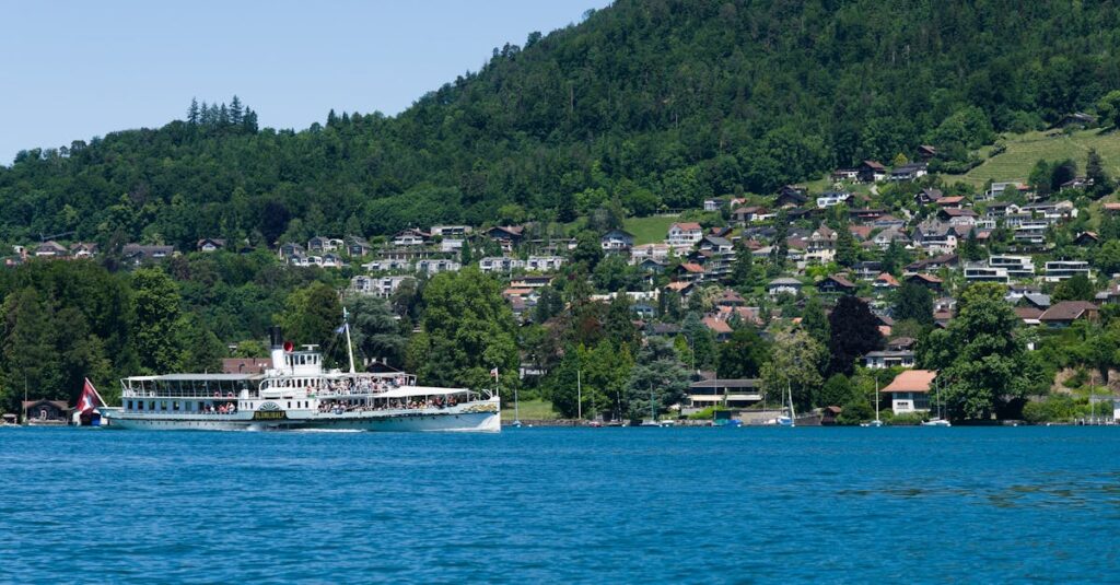 découvrez tout ce qu'il faut savoir sur la superficie : définitions, calculs et applications pratiques pour différents types de surfaces. apprenez à mesurer et à comprendre l'importance de la surface dans divers domaines.