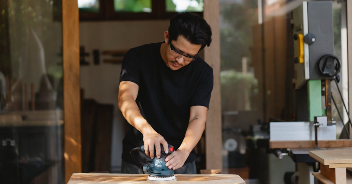 découvrez nos solutions professionnelles de ponçage du bois pour un fini impeccable. que ce soit pour des meubles, des parquets ou des projets de bricolage, améliorez l'apparence de vos surfaces en bois avec notre expertise en ponçage.