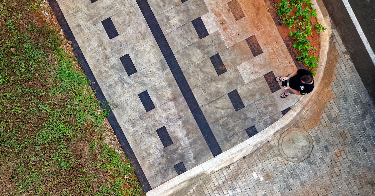 découvrez tout sur les dalles en béton : caractéristiques, avantages, applications et conseils d'installation pour des projets durables et esthétiques.