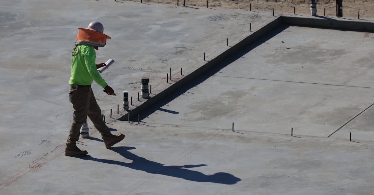 découvrez tout sur les dalles en béton : caractéristiques, avantages, applications et conseils d'installation pour des projets durables et esthétiques.