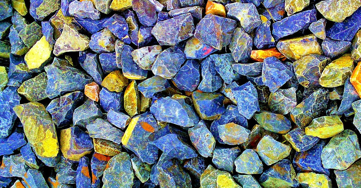 découvrez le monde du gravel, où l'aventure rencontre la polyvalence. explorez des chemins de terre, des pistes sinueuses et des paysages à couper le souffle tout en profitant de la liberté qu'offre le cyclisme gravel. préparez-vous à repoussser vos limites et à vivre des expériences uniques sur deux roues.