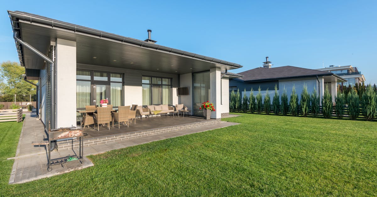 découvrez notre sélection de taille-haies performants pour un jardin impeccablement entretenu. idéaux pour tailler vos haies avec précision, nos outils allient facilité d'utilisation et efficacité, garantissant des résultats professionnels. parfait pour les jardiniers amateurs et les professionnels, trouvez le taille-haie qui répond à vos besoins dès aujourd'hui.
