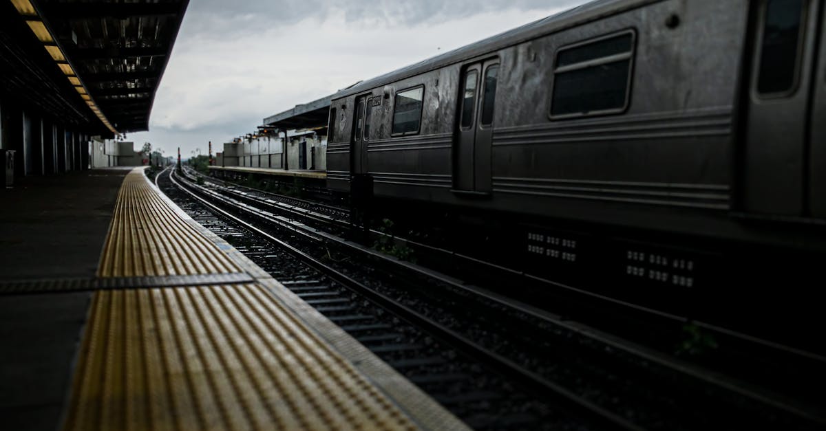 découvrez nos câbles rails de haute qualité, idéaux pour vos projets d'éclairage sur rail. profitez d'une installation facile et d'une performance optimale pour sublimer vos espaces avec style et efficacité.