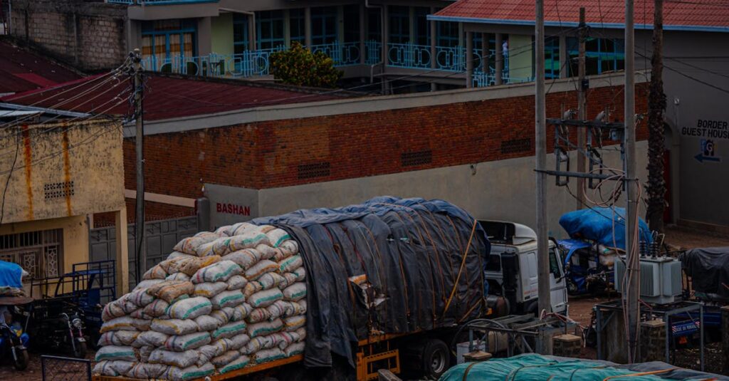 découvrez comment la réduction des charges électriques peut optimiser la consommation d'énergie, prévenir les pannes et garantir un approvisionnement durable tout en vous informant sur les pratiques et solutions mises en œuvre face aux défis énergétiques modernes.