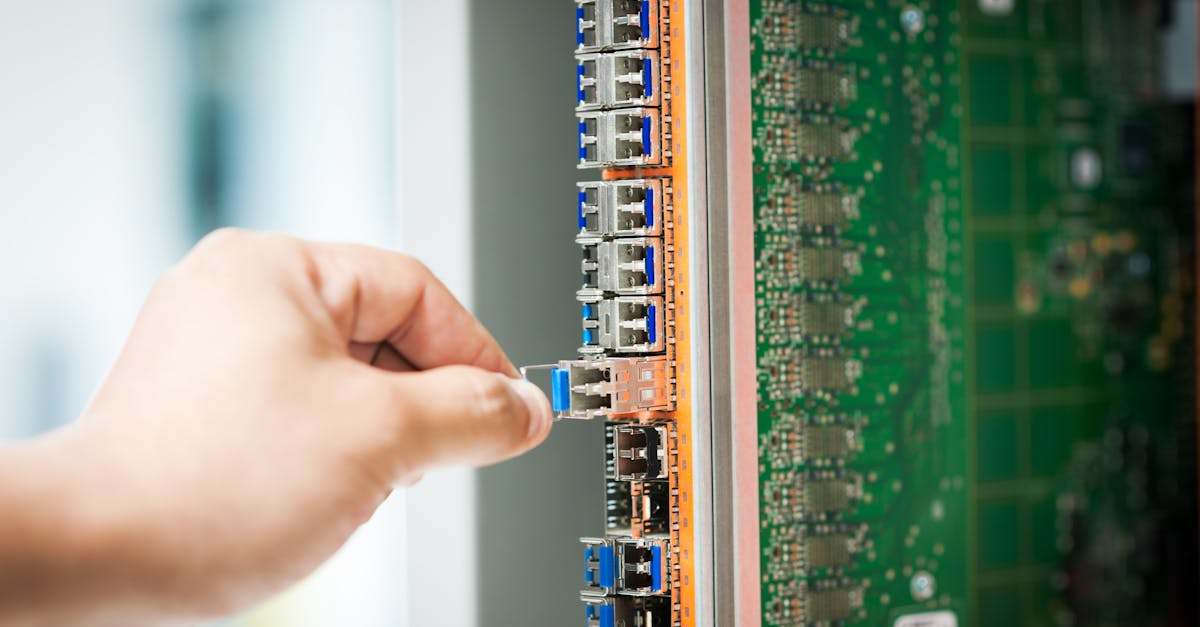 découvrez comment installer un relais de commutation facilement et en toute sécurité grâce à notre guide étape par étape. optimisez vos circuits électriques avec des conseils pratiques et des astuces d'experts.