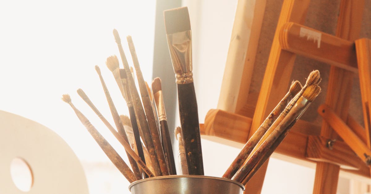 découvrez nos conseils et astuces pour réussir la peinture de poutres en bois, protéger durablement vos structures et sublimer votre intérieur avec une finition élégante et professionnelle.