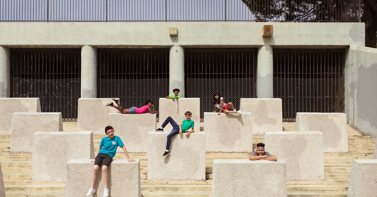 découvrez tout ce qu’il faut savoir sur les blocs de béton : usages, avantages, types, et conseils pour un choix adapté à vos projets de construction ou de rénovation.