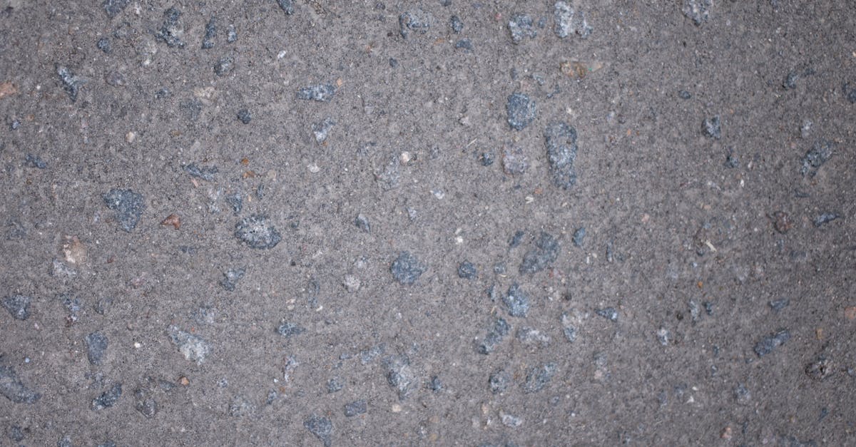 découvrez tout sur le mur en pierre sèche : méthode traditionnelle de construction sans mortier, avantages écologiques et esthétiques, guide d’entretien et conseils pour bâtir votre propre mur en pierre naturelle.