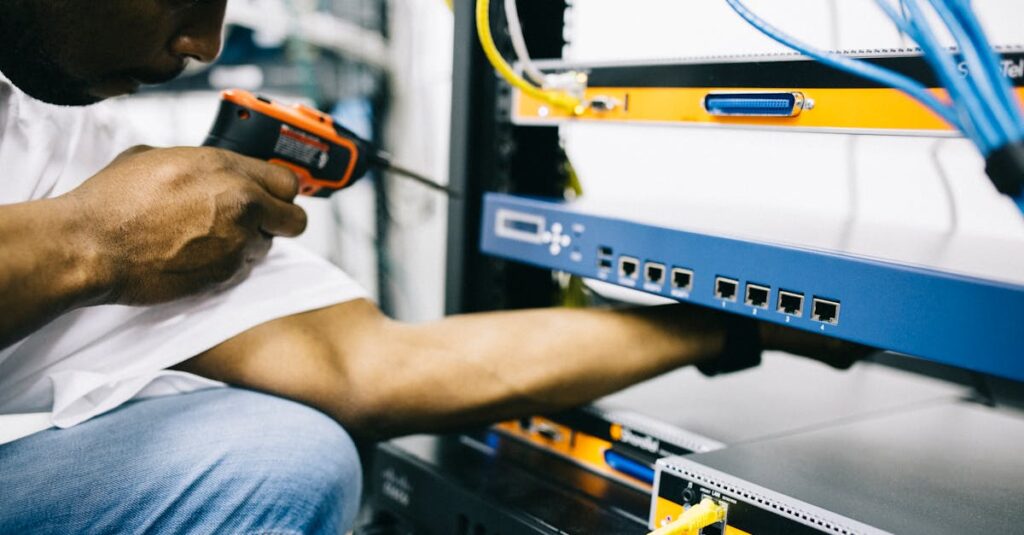 découvrez les coûts de réparation d'un volet roulant électrique : prix moyens, facteurs influençant le tarif, conseils pour économiser et comparer les devis des professionnels.