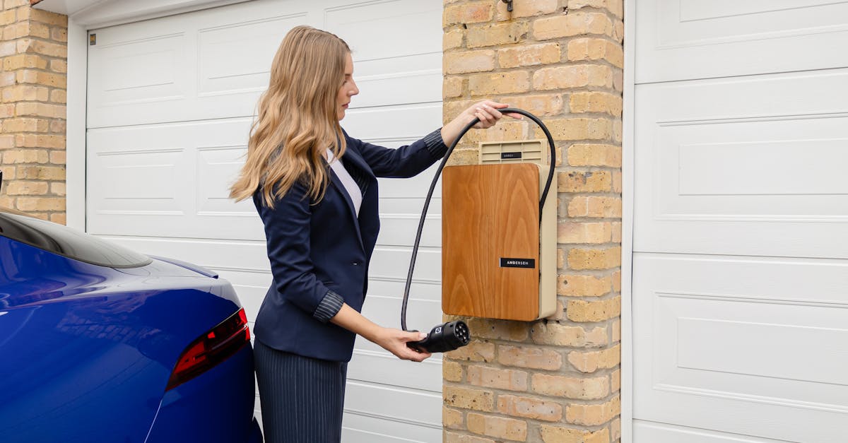 découvrez combien de temps il faut pour recharger un véhicule électrique selon le type de borne utilisé. guide pratique sur les durées de recharge à la maison, au travail ou sur les bornes rapides.