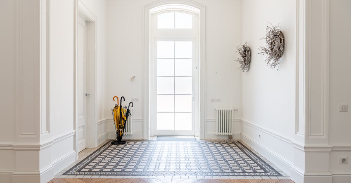 découvrez tout ce qu’il faut savoir sur le parquet : types, avantages, conseils d’entretien et astuces pour choisir le revêtement de sol idéal pour votre intérieur.