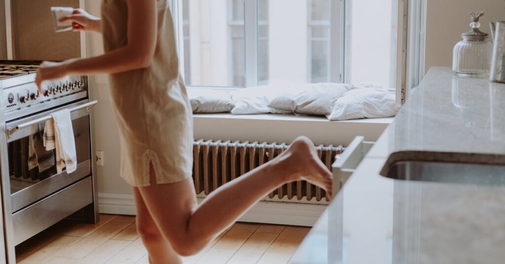 Pourquoi votre radiateur est chaud en haut et froid en bas : explications et solutions découvrez tout sur les radiateurs : types, fonctionnement, conseils d'installation et d'entretien pour améliorer le confort thermique de votre maison.